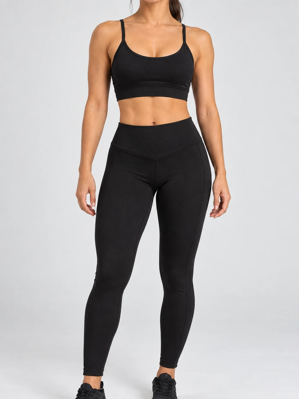 Conjunto Fitness Essentials